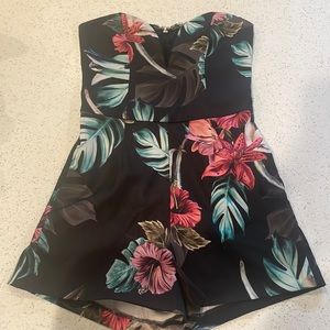 Guess Tropical Romper XS Excellent Vintage item